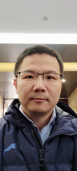 张帆头像