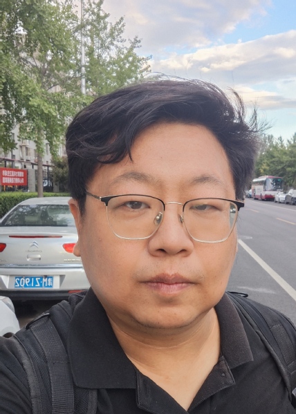 李洪飞头像