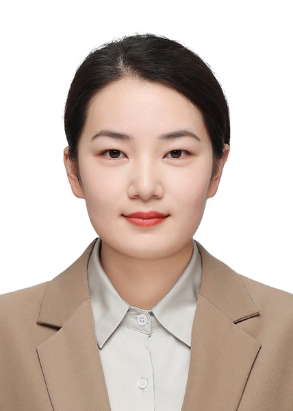 李蕾头像