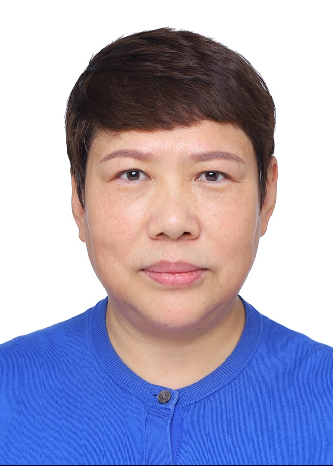 何静头像