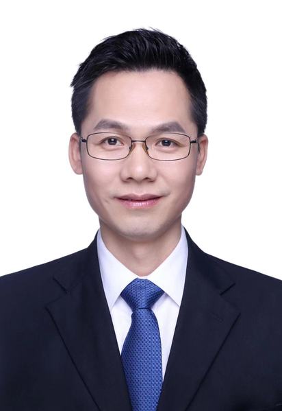 李承明头像