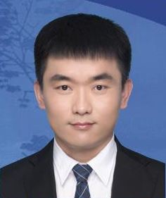 胡君头像
