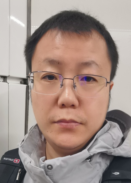 Zhang Xianhong头像