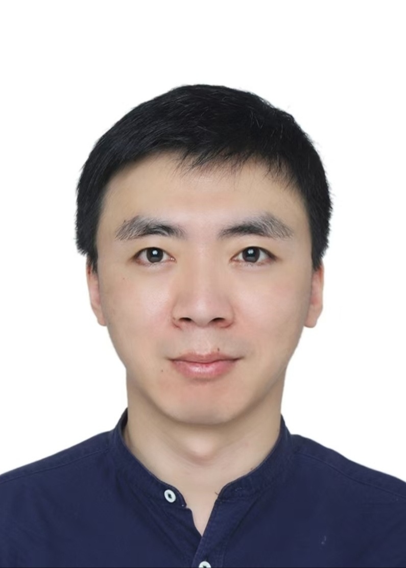 李昂头像